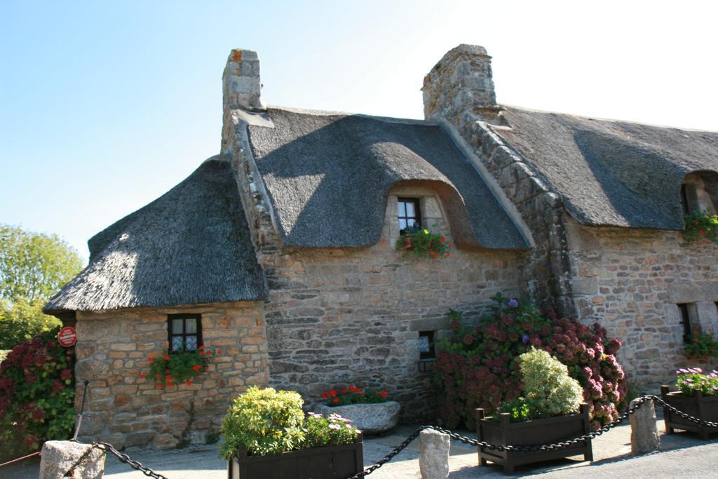 Domaine De Kervail Bed & Breakfast Quimperle Exterior photo
